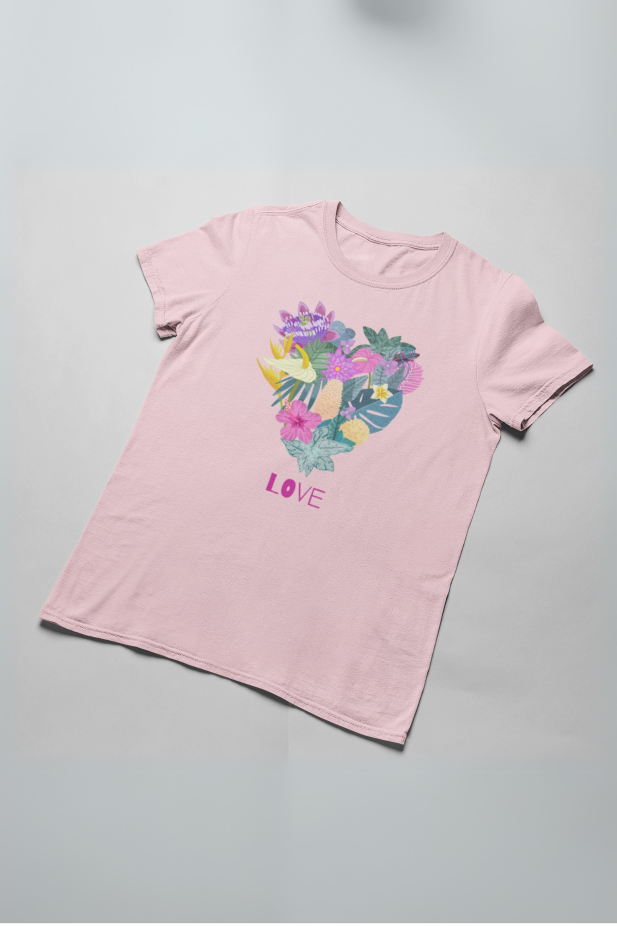 Playera de mujer manga corta con estampado de corazón