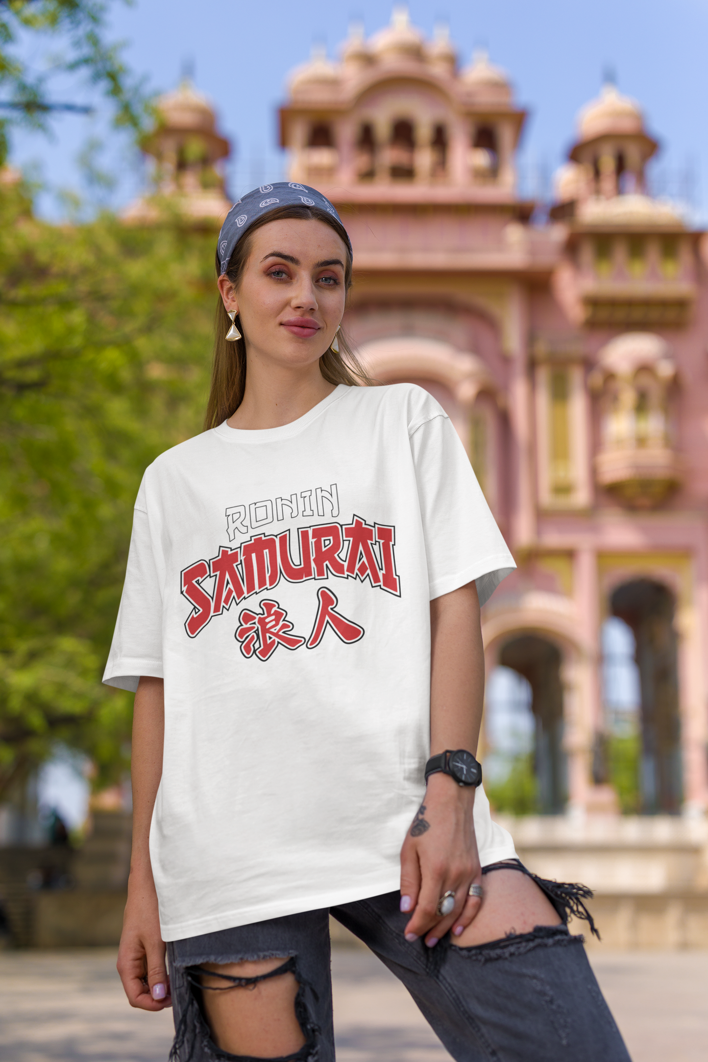 Playera Oversize Unisex de Letras Samurai