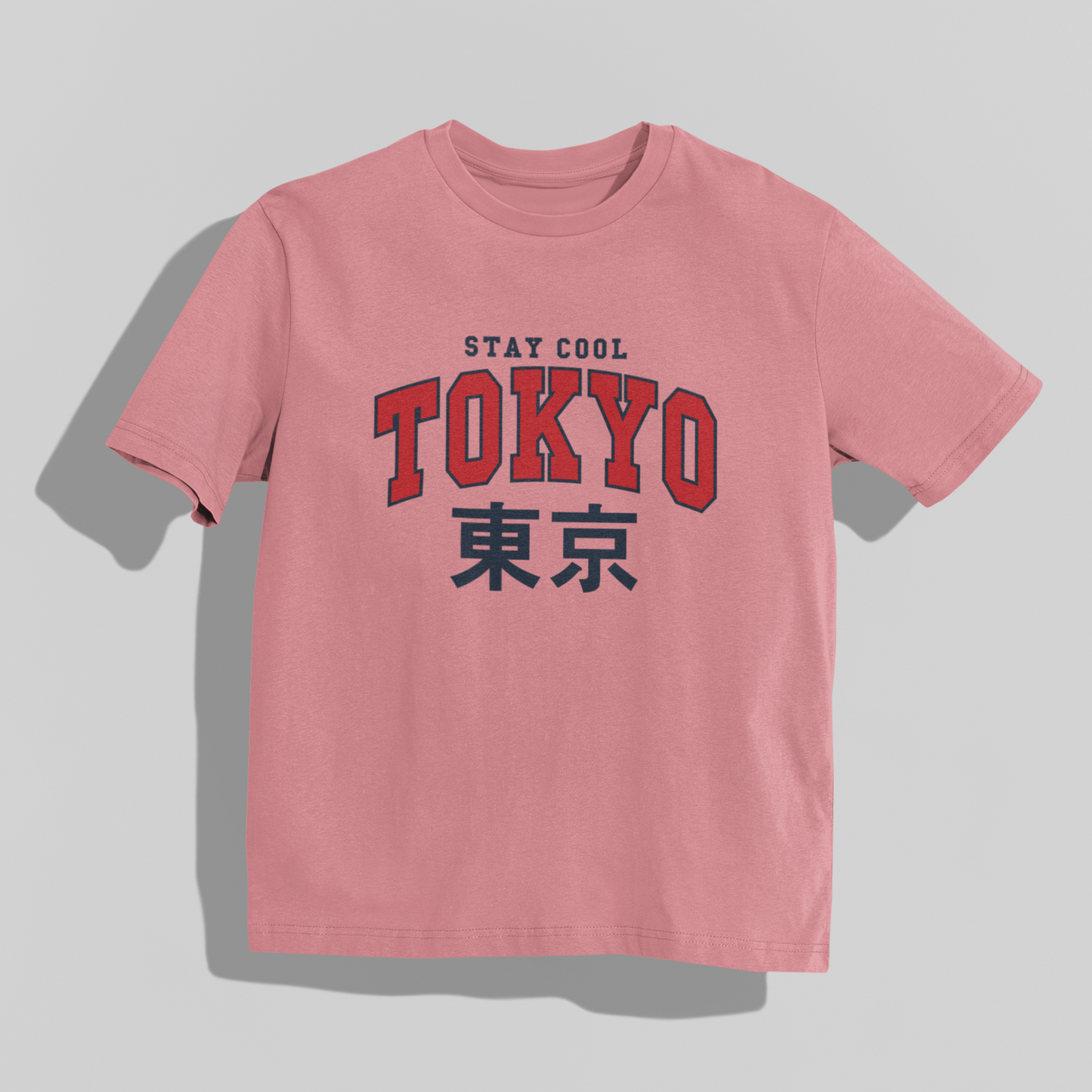 Playera Oversize de mujer con letras tokio