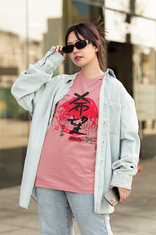 Playera Oversize de mujer con estampado de letras chinas